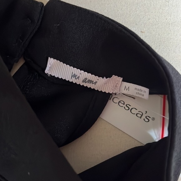 Mi Ami Women’s Black and Green High Neck Romper - Picture 6 of 6